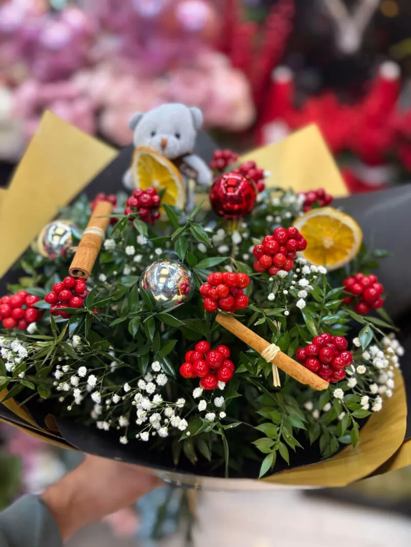 Yılbaşı Çiçeği Kokina Buketi